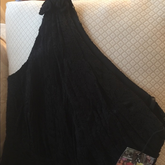 Spiegel One shoulder black lace jumpsuit - Picture 3 of 6